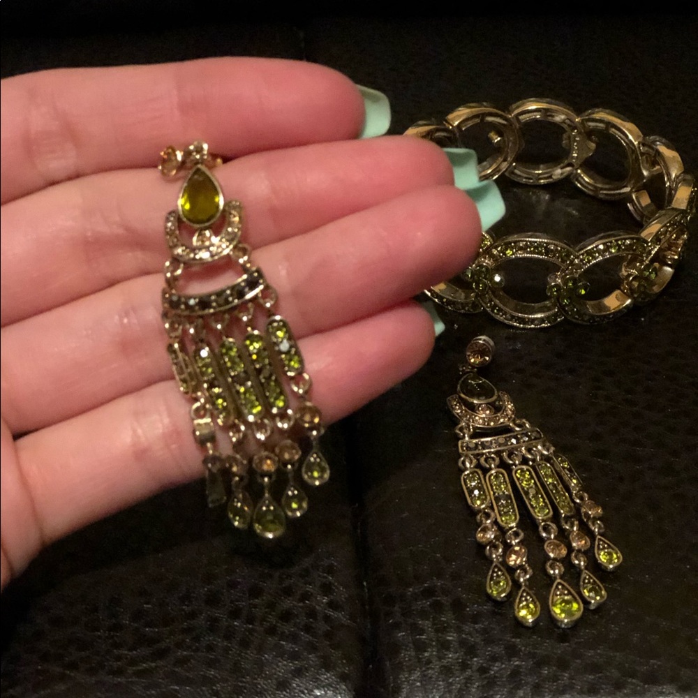 2 Bracelets and Earrings Set - Picture 3 of 4